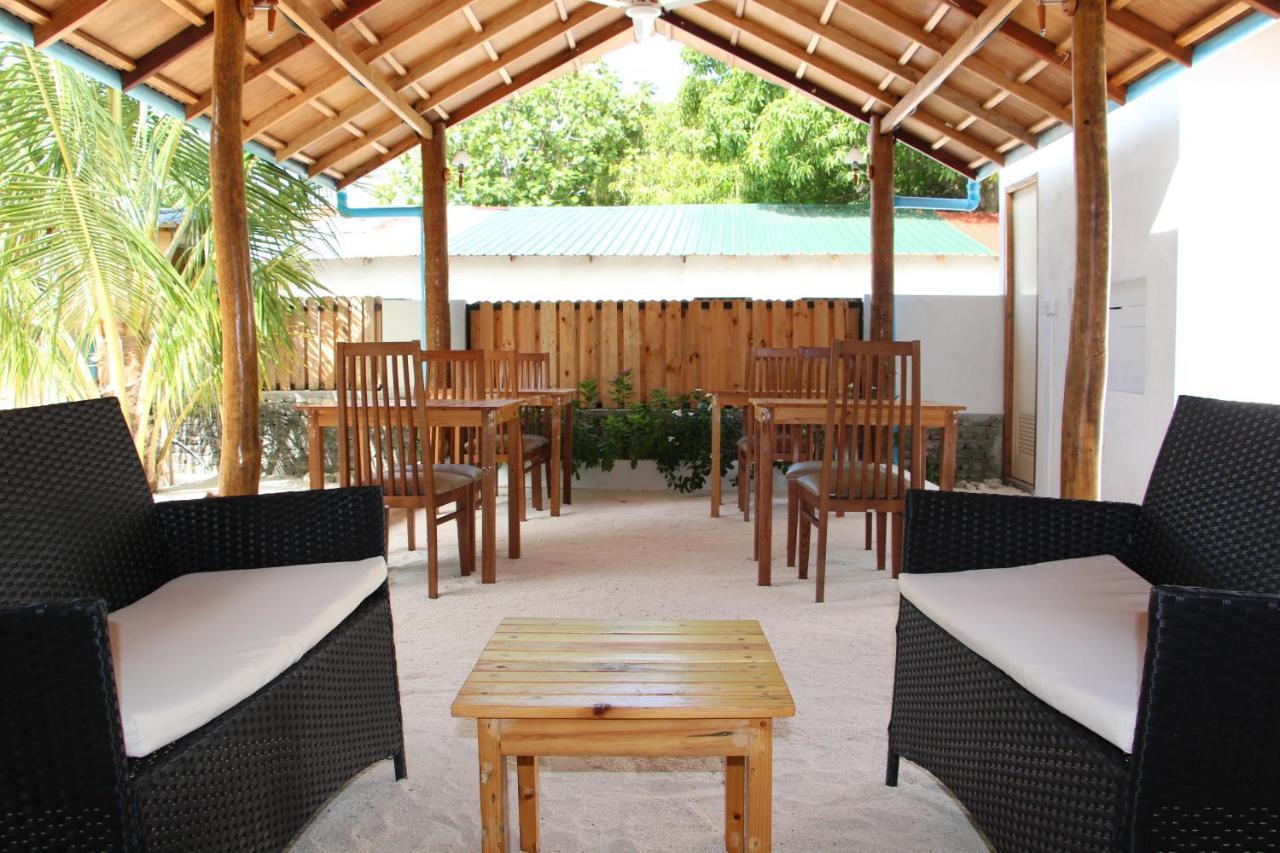 The Castaway Retreat Hotel Feridhoo Exterior photo